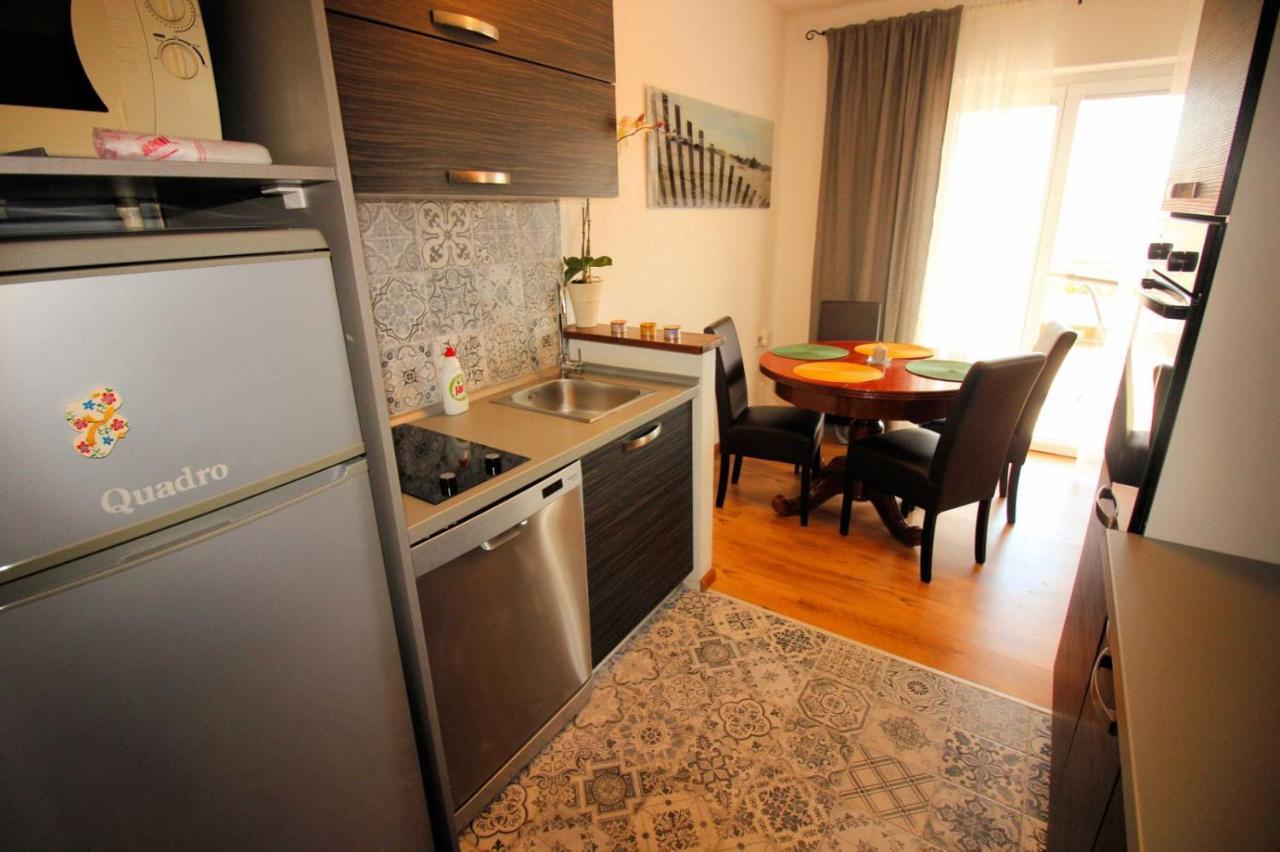 House Dragica Daire Novi Vinodolski Dış mekan fotoğraf