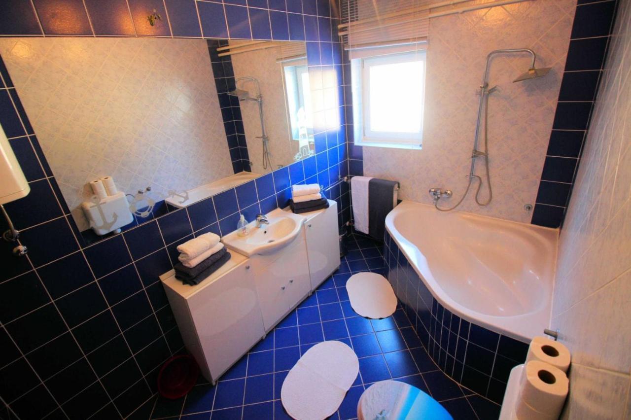 House Dragica Daire Novi Vinodolski Dış mekan fotoğraf